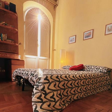 Апартаменты Domus Gracchi Рим Экстерьер фото
